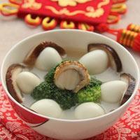 Bổ dưỡng, lạ miệng với canh trứng cút
