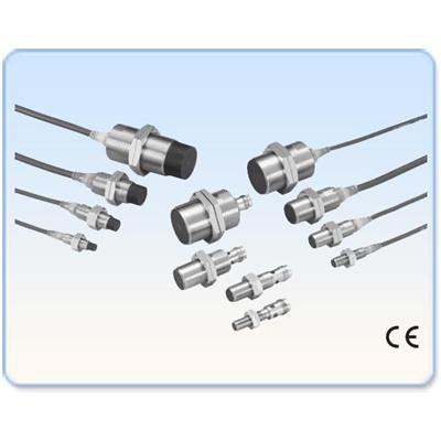 Cảm biến tiệm cận Omron E2A - Loại kinh tế