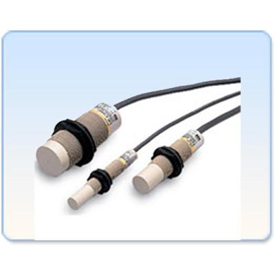 Cảm biến điện dung Omron E2K-X - Loại hình trụ Ø12-30mm