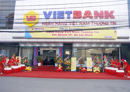 Lễ khai trương chi nhánh ngân hàng Viêt Nam Thương Tín