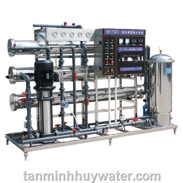 Hệ thống sản xuất nước uống đóng chai 6