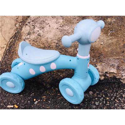 Xe Chòi Chân 4 Bánh MÀU XANH Có Nhạc Đèn Cho Bé 1 - 3 Tuổi