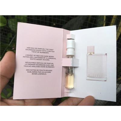 Mẫu Thử Nước Hoa Nữ BURBERRY Her EDP 1.5ml  Mau Thu Nuoc Hoa Nu BURBERRY Her EDP 1.5ml