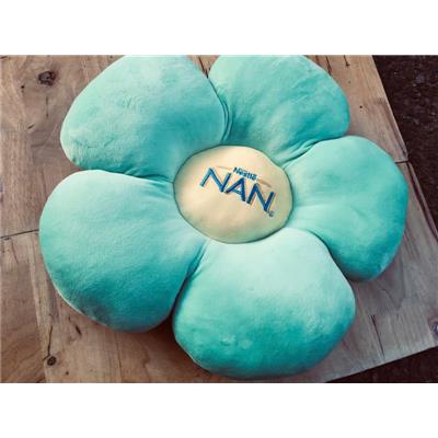 GỐI TỰA LƯNG Hình BÔNG HOA Màu XANH (Nan Nestle)