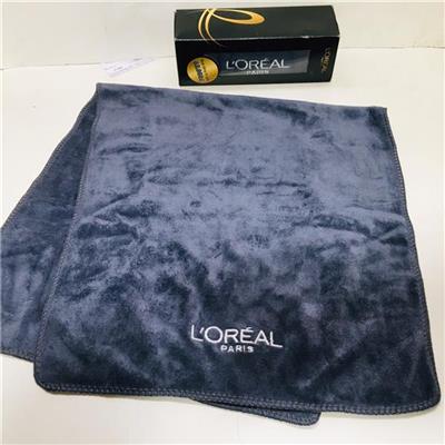 Khăn Tắm Cỡ Trung Loreal MÀU XÁM