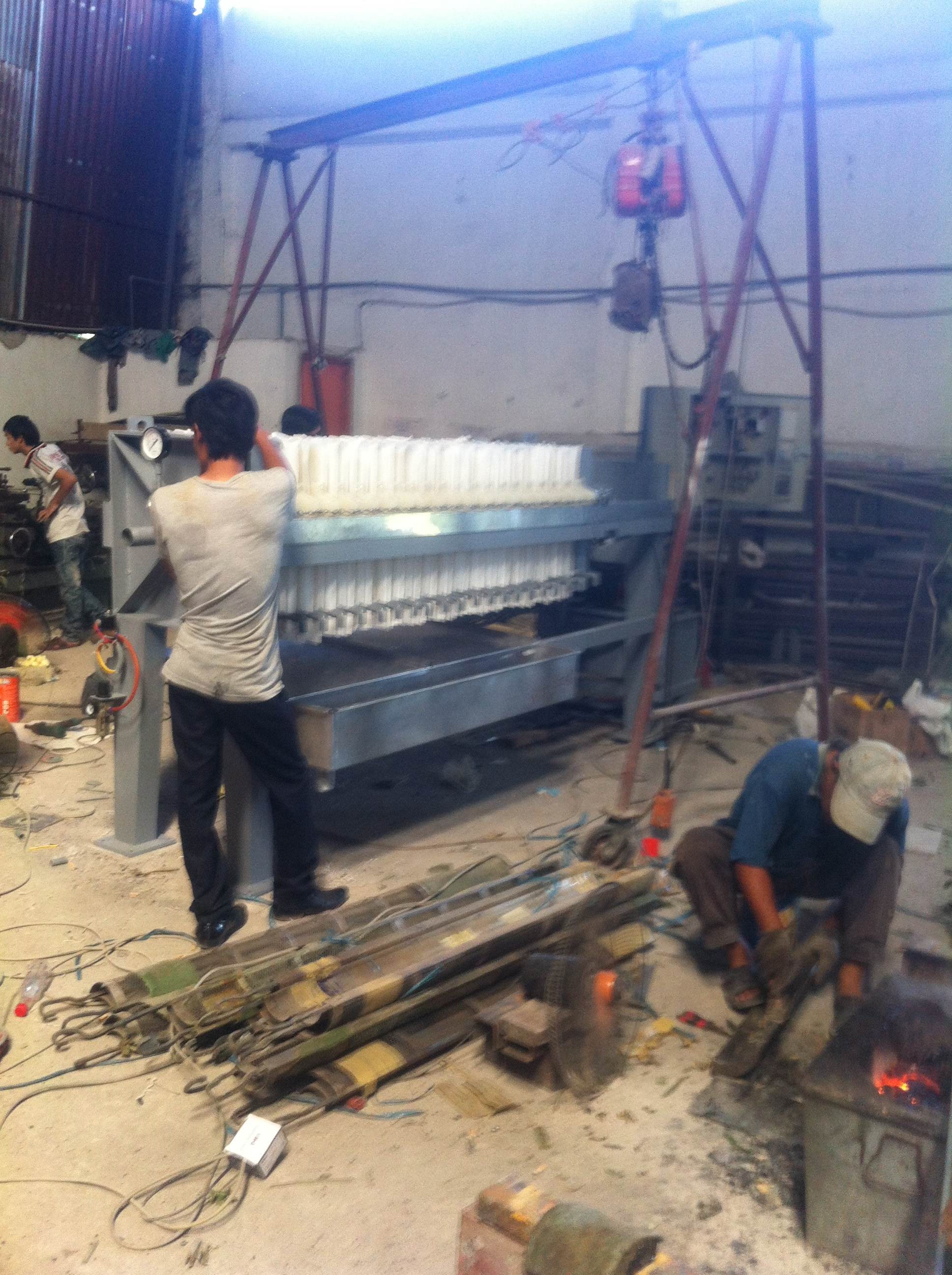 Máy ép bùn khung bản tại Đồng Nai Máy ép bùn khung bản tại Đồng Nai