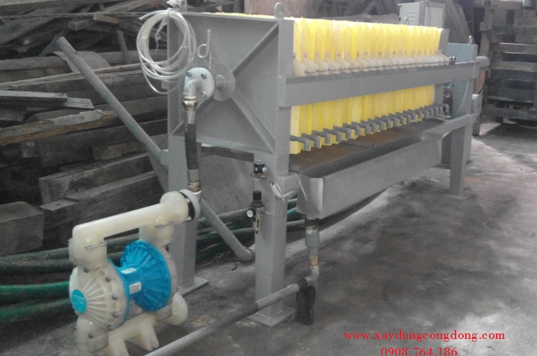 Máy lọc ép tách bùn thải tại TP.HCM Máy lọc ép tách bùn thải tại TP.HCM